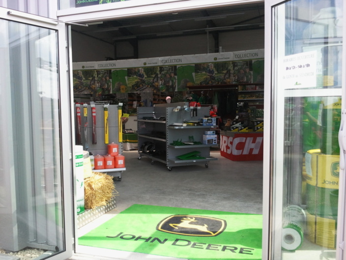 Magasin de GENCAY Magasin de GENCAY